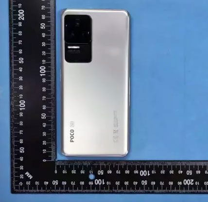 Poco F4 и Poco F4 Pro