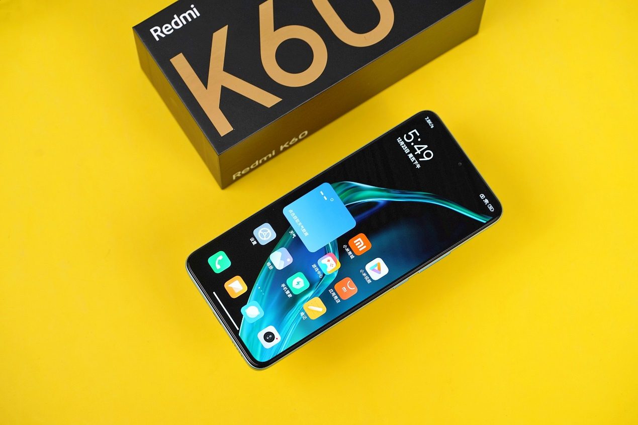 Redmi K60 продемонстрировали на живых фото